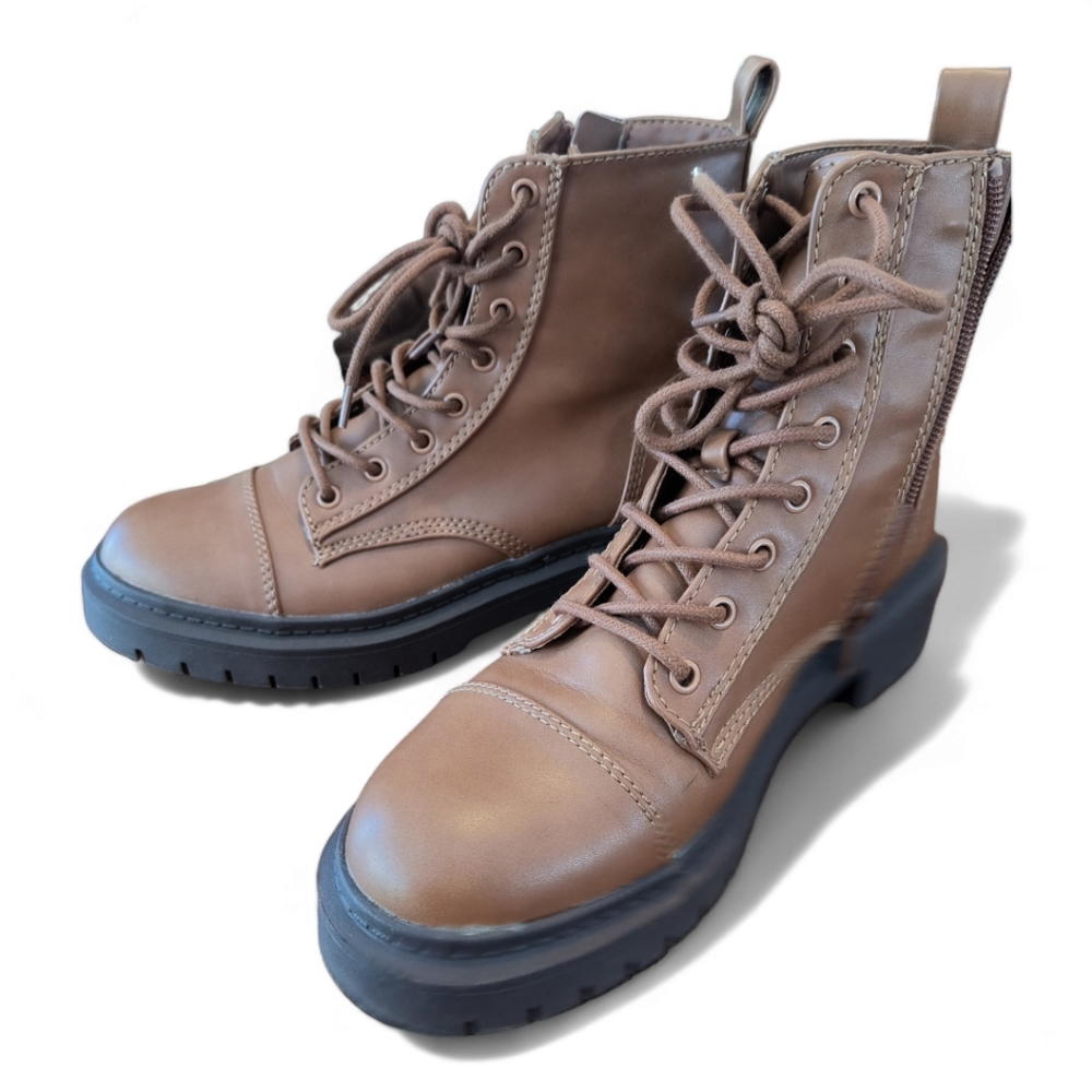 Aldo Goer Boots Size 8.5